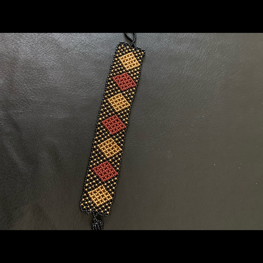 Beaded bracelet